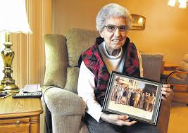 Alberta Lee, first woman elected Allen Co. Commissioner ...