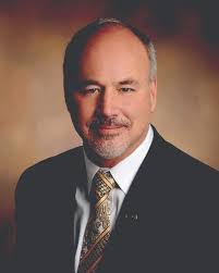 Steve Moser's Instagram, Twitter & Facebook