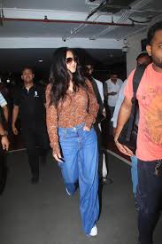 In Pics: Katrina Kaif has heads turning with her casual-chic airport look