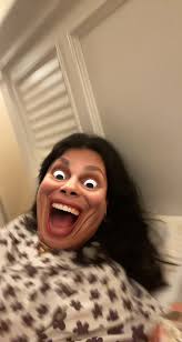 @avajules hi i miss you.