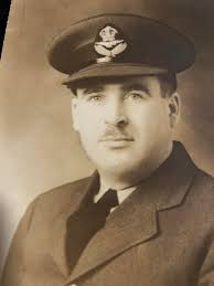 Are there any family or friends of 41st Bombardment Group members with more  photos or information?