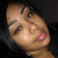 Larissa Layton's Instagram, Twitter & Facebook