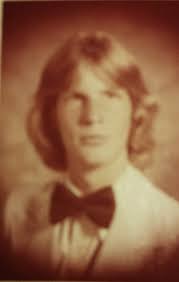 It is with a very heavy heart, that I add my little brother. Kevin Weaver  passed away