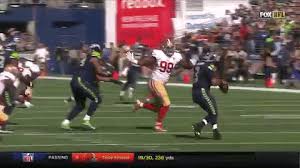 Julian edelman catches passes at patriots practice thursday. Doug Baldwin Wins Nfl Network S Catch Of The Year Tournament Field Gulls