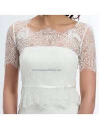 En esta sección podrás localizar en santiago multitud de diseñadores, precios, tallas, cortes y modelos hasta encontrar el vestido de novia que quieres para el día de tu. Bolero De Novia Abotonado En La Espalda Escote Cuadrado Y Manga Corta