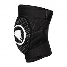 Su outletmoto.eu trovi l'assortimento di abbigliamento e accessori moto più conveniente! Endura Single Track Knee Protector Ii Ginocchiera Bianca Mtb Enduro Dh