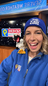 Carol Crooks's Instagram, Twitter & Facebook