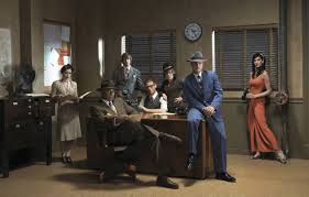 The operations manager of the team, she is in charge of the ncis squad. Ncis La Filme Serien Filme Kino