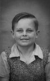 Condolences to the family of Hugh MacDougall (Suey) who passed away  Saturday. Suey was an avid race fan, who never missed a race. Once  arrangements are finalized, I will post the obituary.