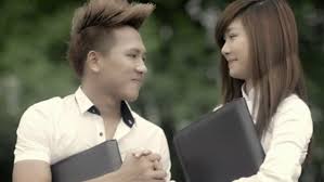 Khoảng Cách Đôi Ta (Châu Khải Phong) - Lời bài hát, tải nhạc Zing MP3