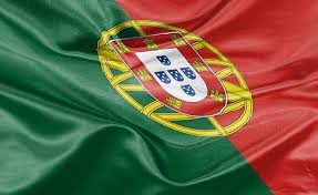 Emoji segurando bandeira portuguesa emoticon acenando bandeira nacional portugal renderização. Bandeira De Portugal Significado Dos Seus Simbolos E Historia