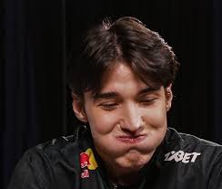 reaction to Xxs Magnus hahaha ممه ull KET