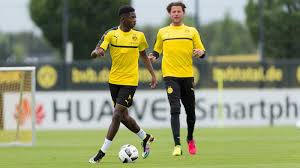 Welcome to the facebook page of ousmane dembélé. Lacherlich Roman Weidenfeller Tritt Gegen Ousmane Dembele Nach Fussball News Sky Sport