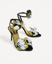 Shoes Panosundaki Pin