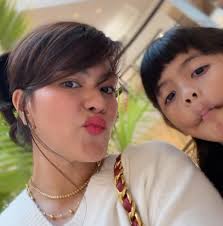 Date night with my family 🤎