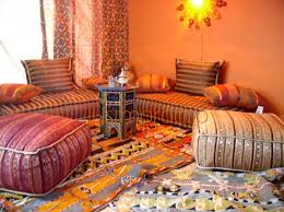 الاثاث و الديكور المغربي الكاتب Aminos006 الديكور المغربي ديكور مميز جدا ومختلف عن غيره من الديكورات في الدول العربيه وله طابع خاص تنفرد به المغرب وذلك للاسباب التاليه من المعروف أن المغرب مرت عليه أكثر من حضارة وإن كان أثر الحضارة الإسلامية هو الأقوى