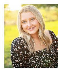 Lisa Gerhart's Instagram, Twitter & Facebook