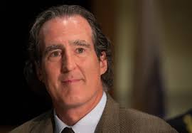 Origens: Craig Mello de origens na ilha de São Miguel