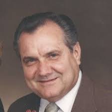 Everett Whitfield's Instagram, Twitter & Facebook