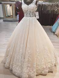 Voraussichtlich ab 11.01.2021 ist unser geschäft wieder geöffnet. Turkish Wedding Dresses Bridal Istanbul Izmir Turkey Europe 2019 2020 Tolcu Com