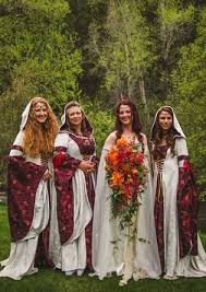 A Lord Of The Rings Themed Wedding Fun Unique Wedding Ideas Elf Wedding Dress Medieval Wedding Vintage Lace Weddings