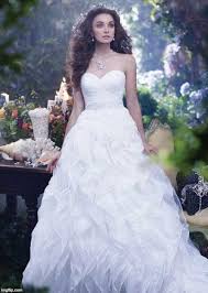 We did not find results for: 25 Wunderschone Hochzeitskleider Die Von Disney Filmen Inspiriert Wurden
