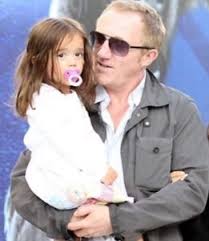The image is available for download in high resolution quality up to 3456x5184. Valentina Paloma Pinault Wiki Age Salma Hayek Daughter Bio Facts