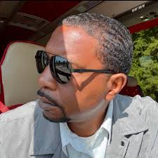 Tasha K calls out the retired NFL star for allegedly entertaining a  20-year-old “white child” and said this drama wouldn't exist if he was  “married and sleeping with mature women like Denzel