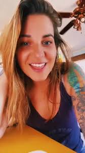 Louis Valencia profilis