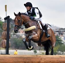 We did not find results for: Olympia Skandal Ard Kommentator Carsten Sostmeier Bringt In Rio Deutsche Reiter Gegen Sich Auf Welt