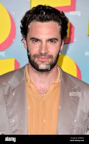 Robert bateman hi-res stock photography and images