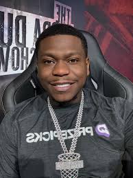 Happy birthday Uncle love you 🫶🏽