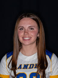 Sophie Warren's Instagram, Twitter & Facebook