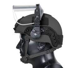 Protect your face and mouth with this badass face shield from wosport, made from a breathable the universal design of this full face shield allows it to be mounted onto any tactical airsoft helmet. Ops Core Face Shield Replik Airsoft Verzeichnis