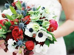 After all, flowers are generally associated with spring and summer, not. How To Choose Your Winter Wedding Flowers