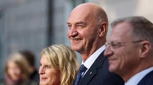 Emotionale Debatte, Beschlüsse und Gelöbnisse im Landtag