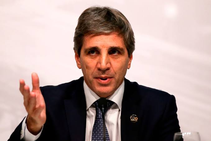 Argentina's president-elect taps ex-central banker Luis Caputo as economy  minister - The Globe and Mail