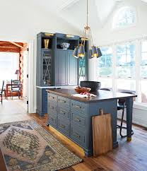 Rona carries the best pre assembled kitchen cabinets to help you with your kitchen projects: Dv Kitchens And Baths