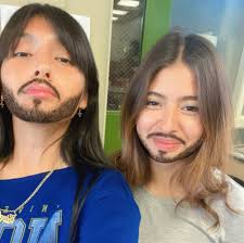 Hey guys! My name is Cindy, and I am excited to say that I am 100%  committed to ucm😊🐾. I'm from Palmdale, CA and I am majoring in political  science in hopes