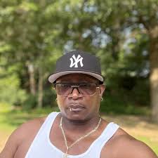 Jalen Brunson and Cam Payne putting in work at practice