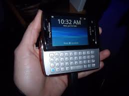 Sony Ericsson Xperia X10 Mini Pro early ...