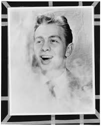 File:Mel Tormé, New York, N.Y., between 1946 and 1948 (William P. Gottlieb  08621).jpg