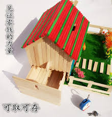 Ini untuk memudahkan batang aiskrim ditampal dan nampak kemas bila ditampal pada cermin/kadbod. Ice Cream Stick Elementary School Children Diy Handmade Model House Can Save And Take Piggy Bank Material Package