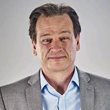 Congratulations to Marine and Antoine. This is an important move for  Opteven. And it is a big satisfaction to see kee people growing together  with the Company.