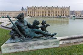 Jahrhundert war das schloss versailles nur ein kleines jagdschloss, was sogar vom pariser adel meist nur müde belächelt wurde. Genussziele Com News Events