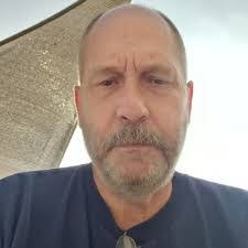 Robert Peffer's Instagram, Twitter & Facebook