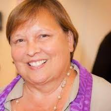 Sarah Fenstermaker's Instagram, Twitter & Facebook