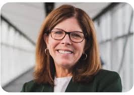 Kathy Kay's Instagram, Twitter & Facebook