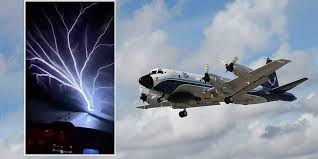 It has also been observed on the leading edges of airplanes, as in the case of british airways flight 9. Que Es El Fuego De San Telmo Vista Al Mar Peniscola