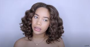 Finger waving your hair is. How To Get Beach Waves On Short Hair The 5 Easiest Youtube Tutorials Difiaba
